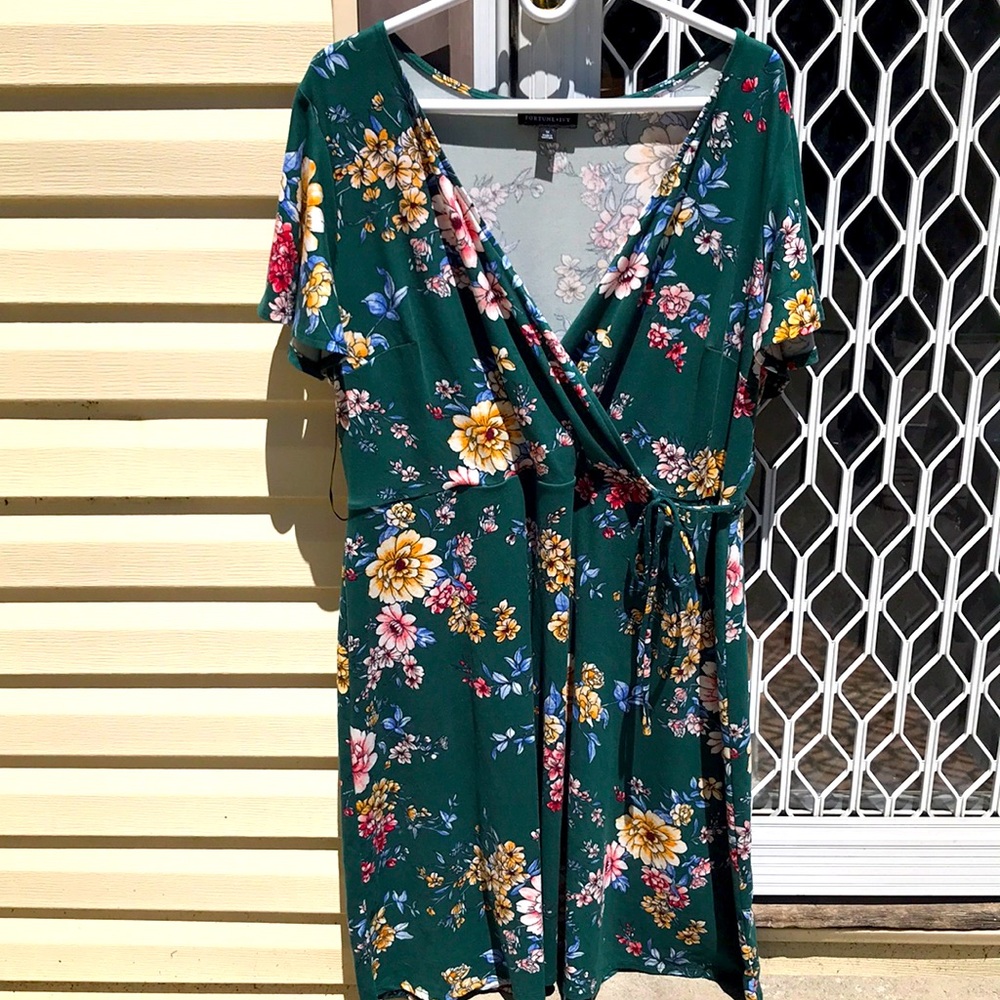 Fortune+ivy Roanne faux wrap knit dress